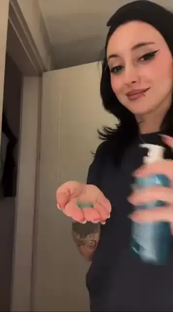 Clerie Sebum Dengeleyici Yüz Temizleme Jeli 200 ml